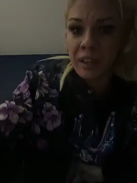 DesireableBlonde online show from May 14, 10:33 am
