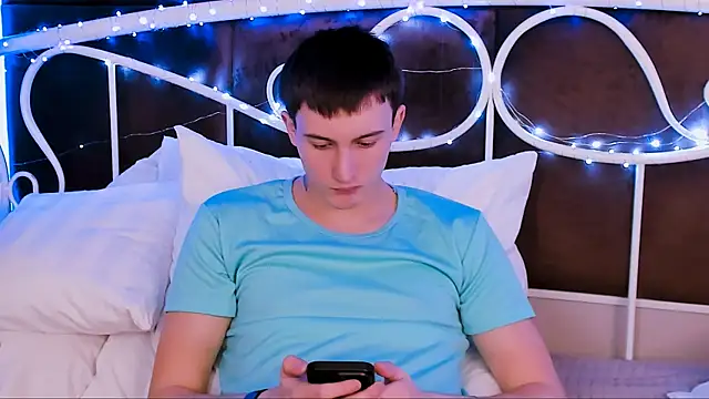 David  Diamond online show from December 20, 3:52 pm