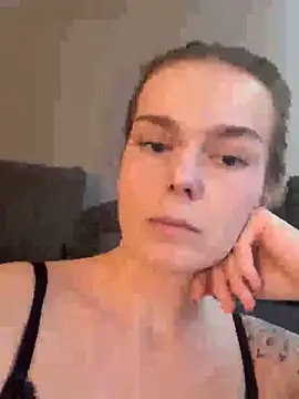 LisaFreier online show from September 28, 3:17 pm
