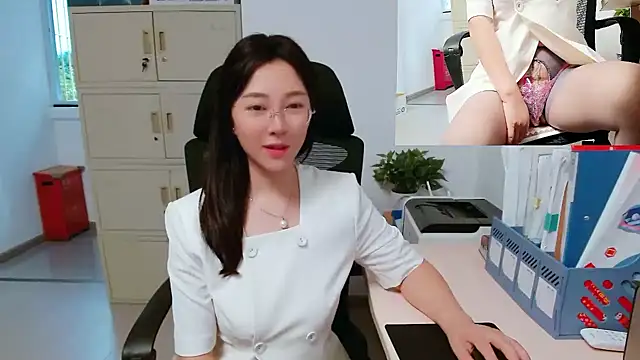 OL-Lily online show from September 19, 1:29 am
