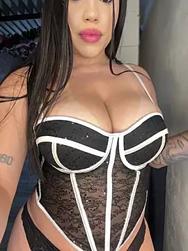 SofiaWildee online show from February 14, 1:46 am