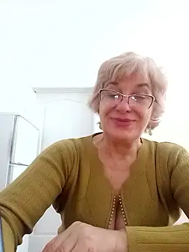 52MiaLove02 online show from January 8, 10:17 am