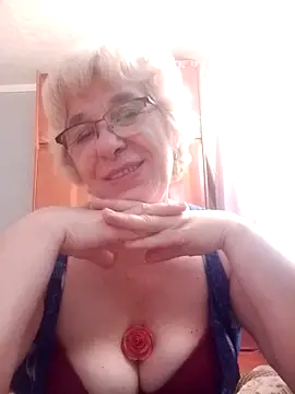 52MiaLove02 online show from June 1, 4:52 pm