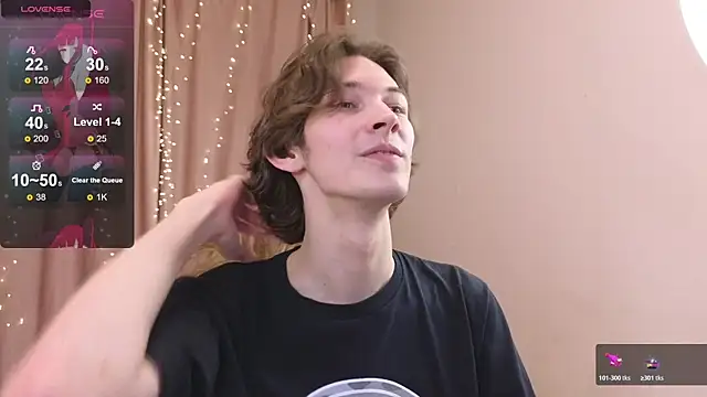 Snapshot of _Den1s_ chatting on October 26, 3:40 pm Den1s online show from October 26, 3:40 pm