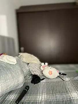 Snapshot of abbyhdk chatting on December 19, 3:24 am abbyhdk online show from December 19, 3:24 am