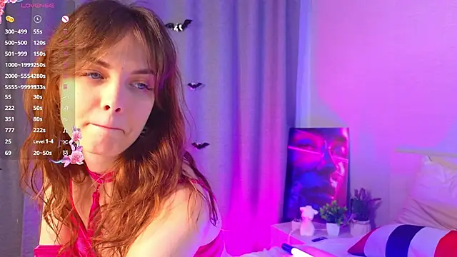 Snapshot of LisaDrake chatting on November 5, 7:03 pm LisaDrake online show from November 5, 7:03 pm