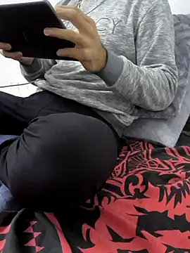 Snapshot of yazinyazin1 chatting on November 8, 11:25 pm yazinyazin1 online show from November 8, 11:25 pm