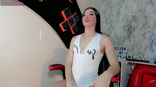 Candy Walker  online show from September 24, 7:17 pm