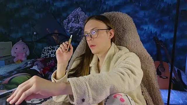 artass2 online show from October 29, 1:13 pm