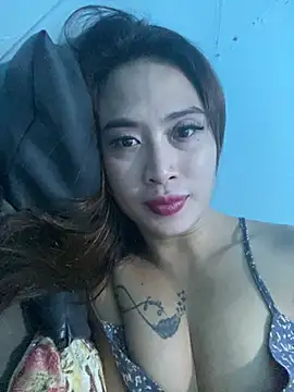 Snapshot of The_Stunning_stephanie chatting on March 3, 3:51 pm The Stunning stephanie online show from March 3, 3:51 pm