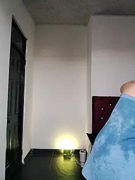 Snapshot of Eva_Clark01 chatting on November 19, 11:21 am Eva Clark01 online show from November 19, 11:21 am