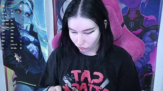 MargarettRose online show from April 6, 3:59 am