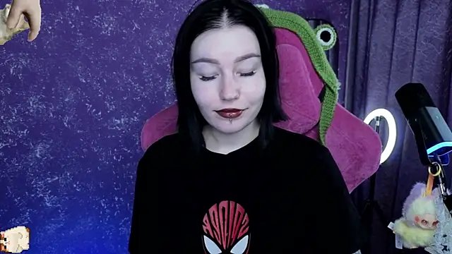 MargarettRose online show from July 18, 3:11 am