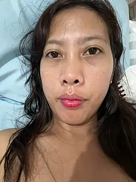 Snapshot of Ressythersty chatting on February 24, 4:49 pm Ressythersty online show from February 24, 4:49 pm