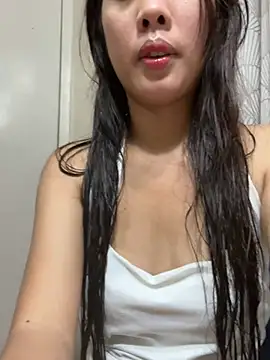 Ressythersty online show from April 17, 2:31 pm