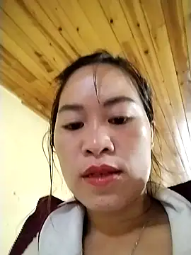 Snapshot of tuyetnhi-00 chatting on October 28, 11:40 pm tuyetnhi-00 online show from October 28, 11:40 pm