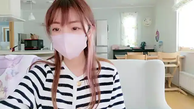 SUZU 1201 online show from February 18, 1:34 am