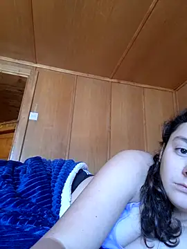 YoungLiisaxx online show from November 4, 10:14 am