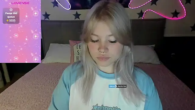 Diana Dream online show from November 4, 9:36 pm