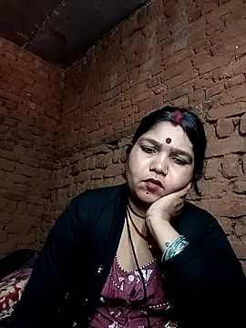 Priya tyagi online show from September 28, 8:31 am