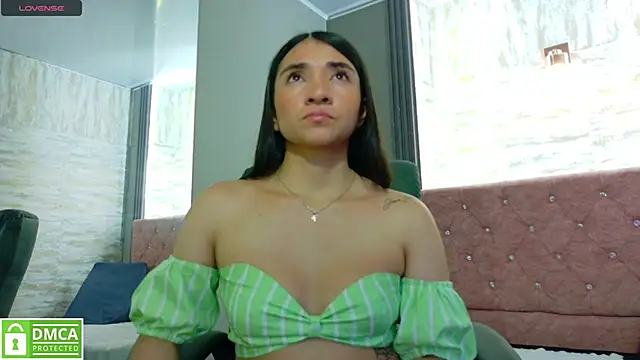 Aurora jones11 online show from October 14, 3:40 am