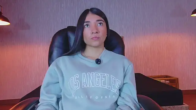 Aurora jones11 online show from November 11, 3:39 am