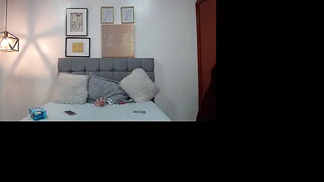  naomi s online show from May 16, 1:32 pm
