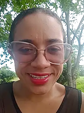 Snapshot of charlotte_dante212 chatting on November 13, 8:08 pm charlotte dante212 online show from November 13, 8:08 pm