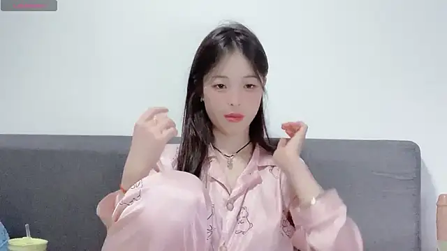 nuonuo321 online show from November 8, 10:26 am