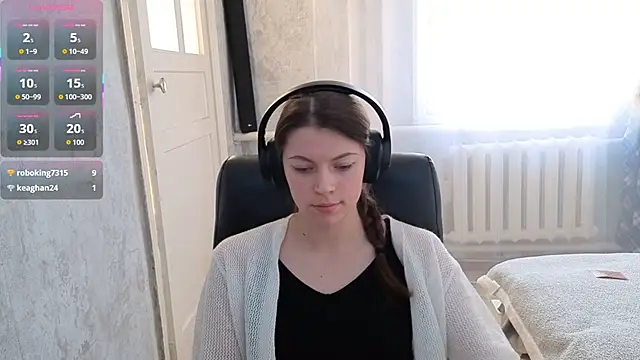 CutieAnny online show from December 1, 4:39 am