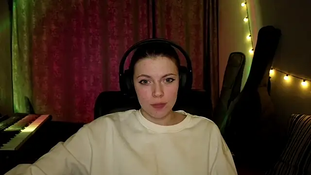 CutieAnny online show from March 17, 8:12 pm