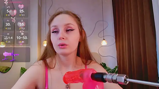 HoneyLace  online show from March 28, 3:33 pm