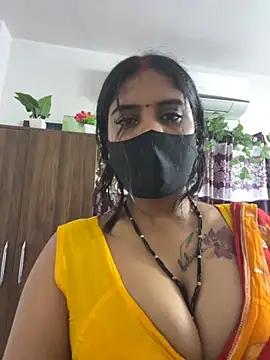 Snapshot of V-Hot-Sweti chatting on October 9, 6:11 am V-Hot-Sweti online show from October 9, 6:11 am