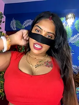 Snapshot of V-Hot-Sweti chatting on November 3, 5:14 pm V-Hot-Sweti online show from November 3, 5:14 pm