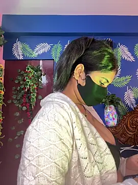 Snapshot of V-Hot-Sweti chatting on December 16, 3:44 am V-Hot-Sweti online show from December 16, 3:44 am