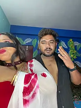 Snapshot of V-Hot-Sweti chatting on July 25, 6:27 pm V-Hot-Sweti online show from July 25, 6:27 pm