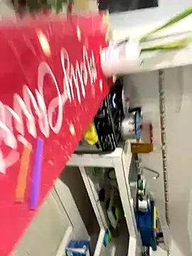 zaracollins01 online show from December 3, 2:41 am