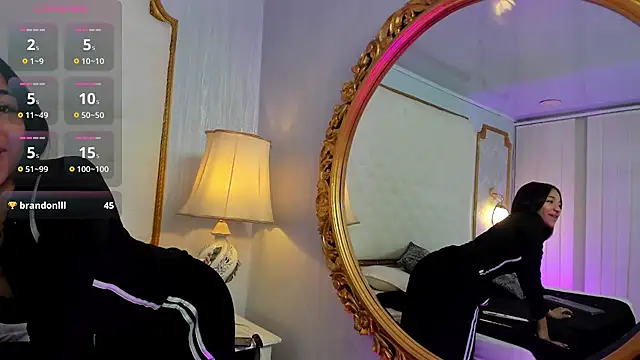 Snapshot of Manelyk_evanss_ chatting on October 24, 11:17 am Manelyk evanss online show from October 24, 11:17 am