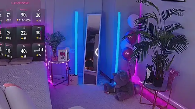 Leri Star online show from December 14, 7:18 pm