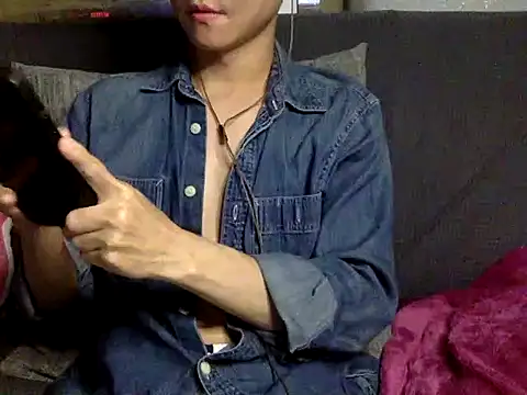 Snapshot of Zzchu chatting on September 23, 6:00 pm Zzchu online show from September 23, 6:00 pm