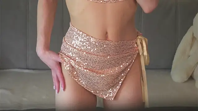 my little polIy online show from April 1, 1:41 pm