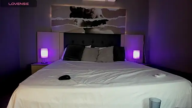 Isabella glam online show from October 8, 7:11 pm