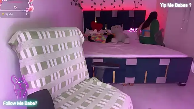 Snapshot of Blackwidow_08 chatting on October 19, 6:41 pm Blackwidow 08 online show from October 19, 6:41 pm