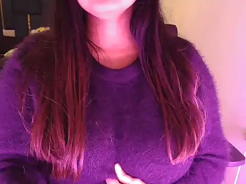 Snapshot of Blackwidow_08 chatting on January 14, 4:34 pm Blackwidow 08 online show from January 14, 4:34 pm