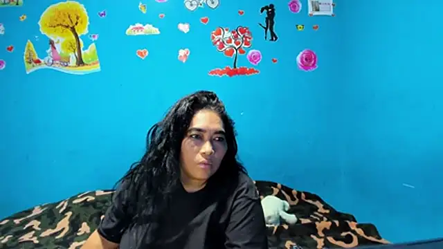 yunkeyc online show from November 30, 9:30 pm