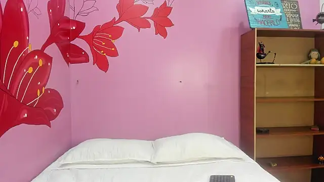ValentinaLuxee online show from October 6, 8:06 pm