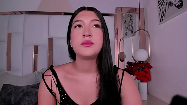 chloeriveraa online show from January 19, 12:09 pm