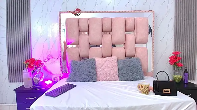 SofiaSommers online show from November 26, 7:37 pm