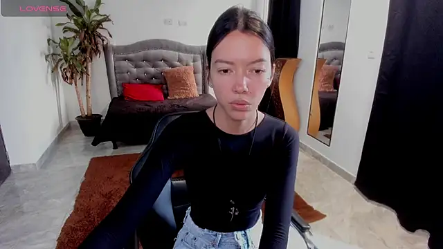 fox valerie online show from March 6, 3:52 pm