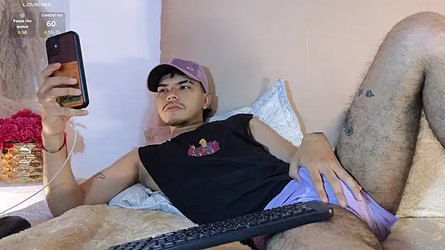 Snowlann online show from November 12, 11:32 am